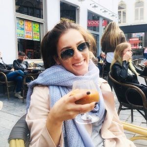 Meet your Posher, Emma